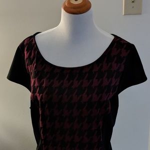 Black & Burgundy Geometric Dress (Size 24W)